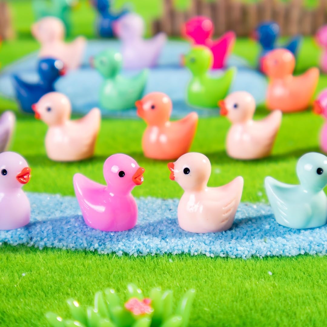 Mini Ducks, 50 Pcs Mini Resin Ducks, Tiny Duck Bulk Glow in the Dark, Plastic Miniature Ducks for Decor, Craft DIY