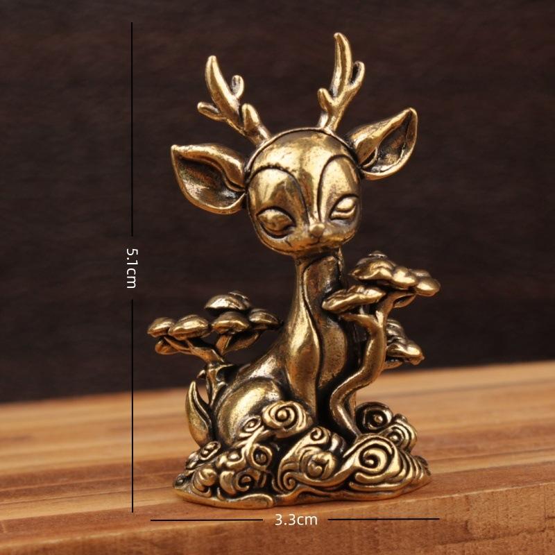 Brass Deer Ornament Hand Polished Tea Pet Statue Cute Animal Decor for Living Room Desk Home Decor