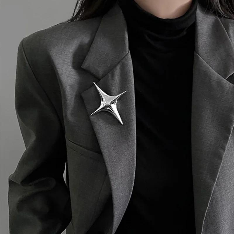 Charm Silver Big Cross Suit Brooches for Women Men Punk Four-pointed Star Pin Hip Hop Rock Party Jewelry Accessories
