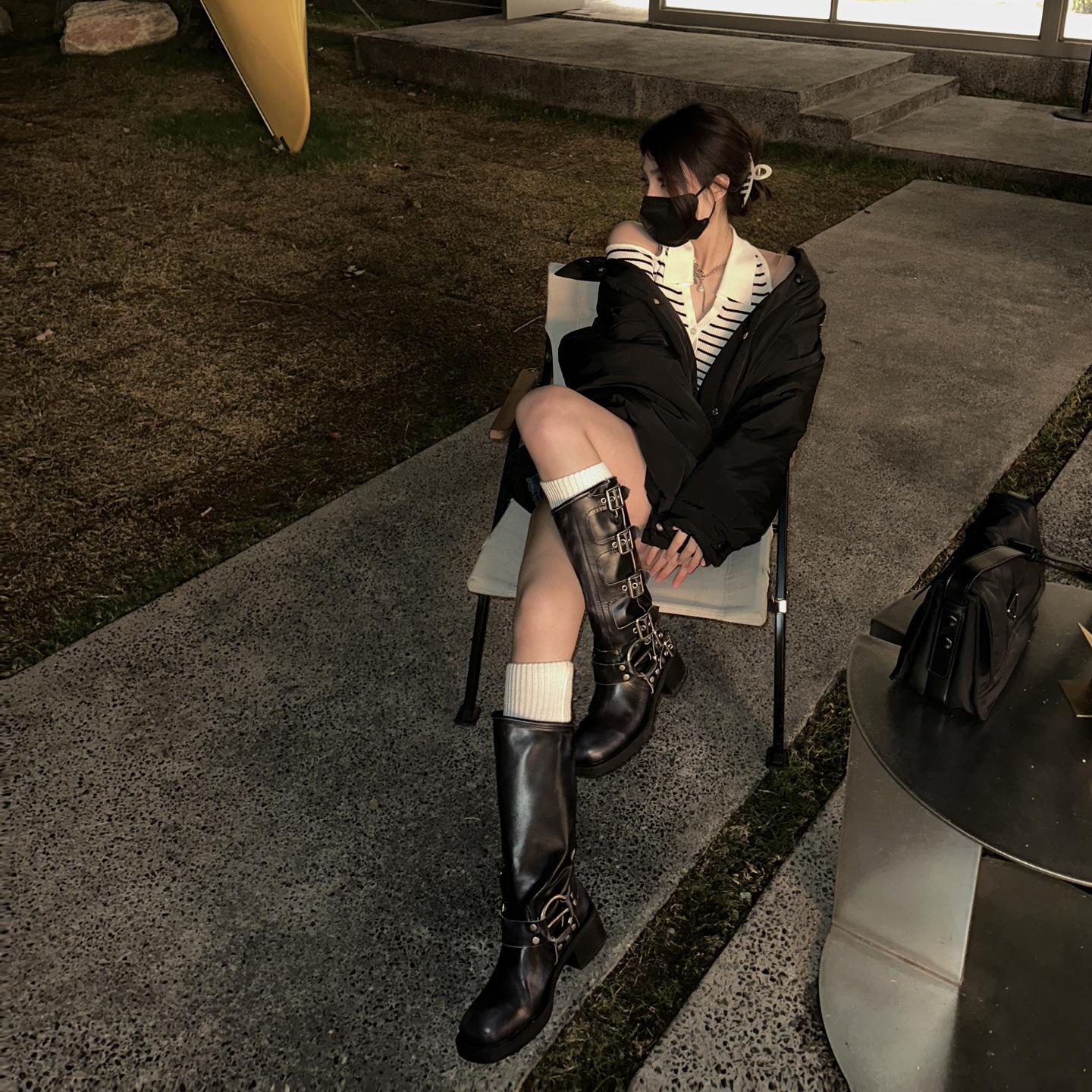 

Catwalk model, belt buckle, thick heel, Martin boots, women s spring and summer retro, but knee boots, western boots. 40