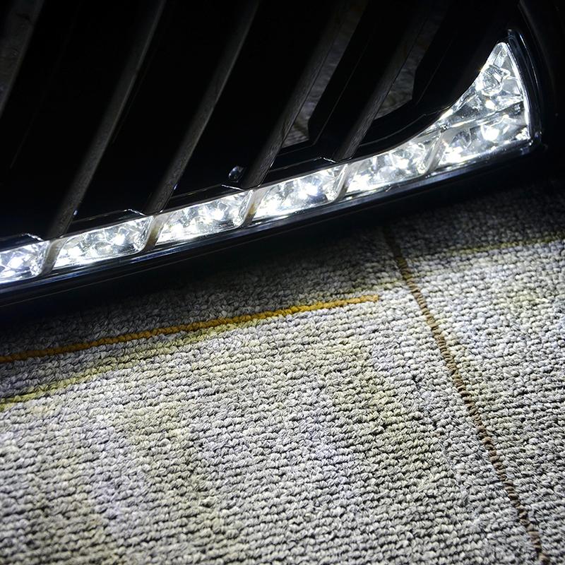 LED DRL Tagfahrlicht Wasserdicht Front Stoßstange Nebel Lampe Kühlergrill Fit Für Ford Focus 3 MK3 2012 - 2015 auto Zubehör