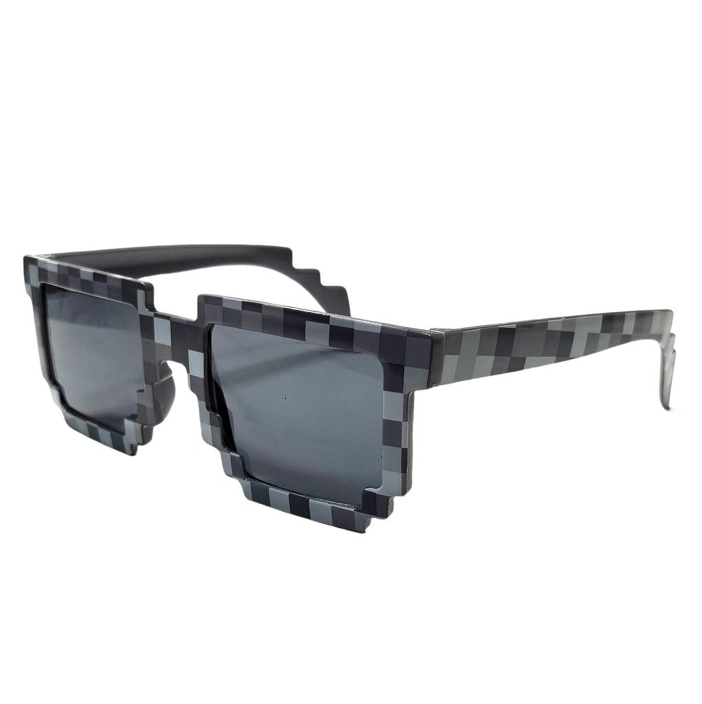 Pixelated Square Mosaic Anime-Style Sunglasses - Trendy Rectangular Frames