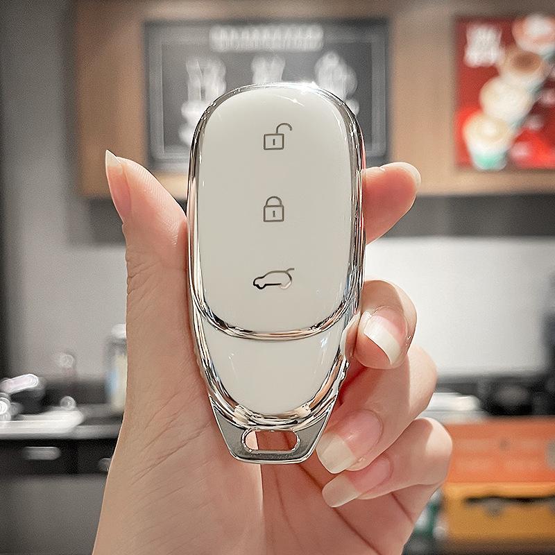 Ideal Applicable Key Case Shell for L6/l8/l9pro: Men's and Women's Car Interior Upgrade with Max Buckle