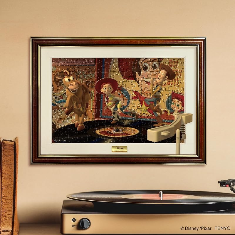 Tenyo [Made In Japan] 200-Piece Film Art Gallery Jigsaw Puzzle Disney Toy Story (22.5x32cm) D-200-912 Includes Glue, Spatula, Panel, Hanging Cord, and