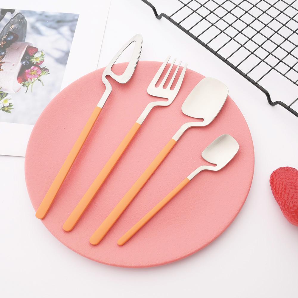 Newest Orange Silver 304 Stainless Steel Dinnerware High Quality 24Pcs Cutlery Set Matte Blue Flatware Knife Fork Spoon Hanging Tableware Set