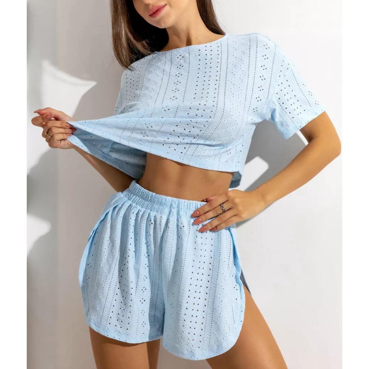 Pohodlné voľné jednofarebné dierkované oblečenie na spanie, krátky rukáv a šortky, dámske domáce oblečenie vo veľkostiach Plus Size XL svetlo modrá farba