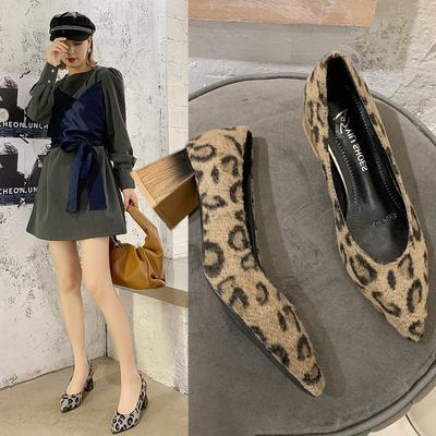 Leopard Pattern Thick High Heels Pointed Toe Shallow European Woman Shoes Comfy Fashion Party Sexy Ladies Pumps Slip On Pumps