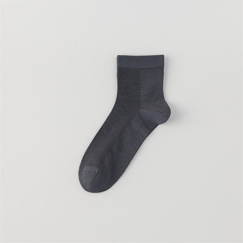 

Мужские весенне-летние носки до середины икры из тутового шелка, впитывающие пот и дышащие, сетчатые, тонкие, повседневные и универсальные деловые носки 1 pair темно-серого