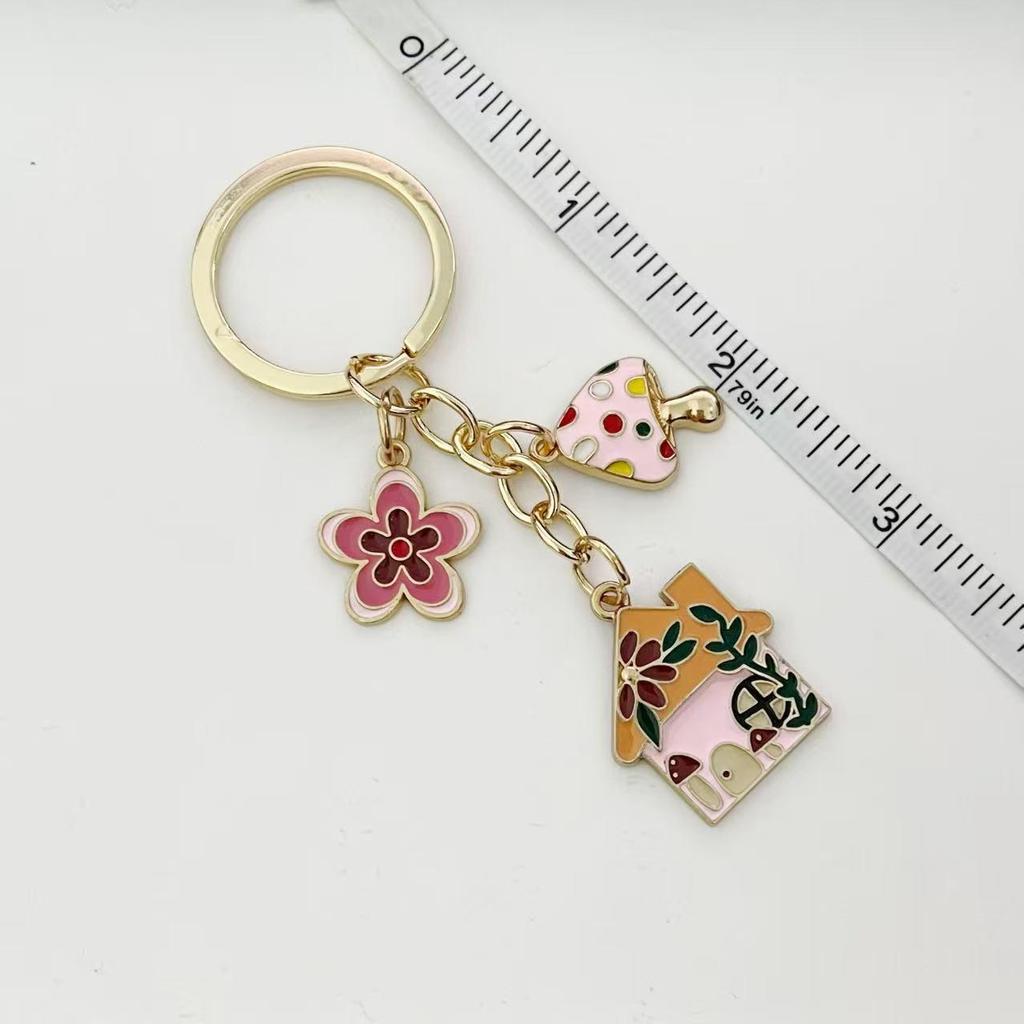 Bunter Anime Öl-Tropfen Schlüsselanhänger Niedlicher Metallanhänger für Kinderbuchhandlung Geschenk