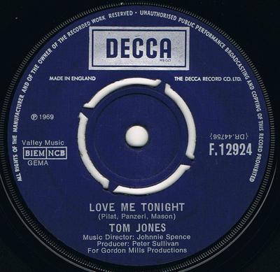 7inch Single TOM JONES - Love Me Tonight F12924 Decca 1969 VK Pop Gebruikt