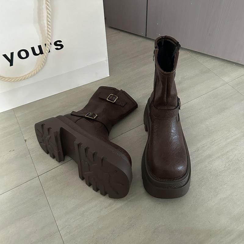 Black British style small man heightened thick-soled Martin boots women's 2025 new autumn retro trousers short boots