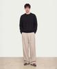 Seutaendeuobeo Crop Round Neck Knit [Black]