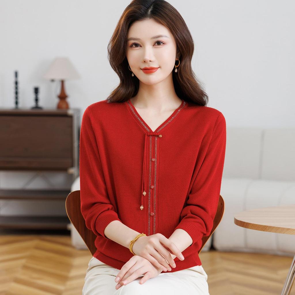 Mom's New Year Red Knit Top for Middle-Aged & Elderly Women - Stylish Chinese Style Year of the Rat Base Layer