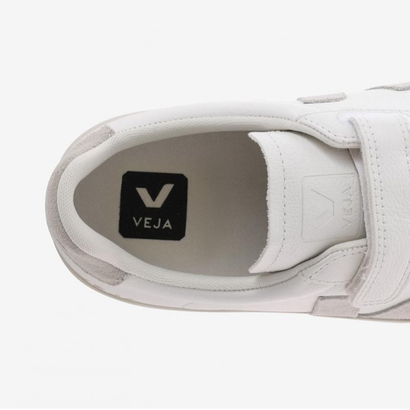 Veja Unisex Sneakers Recipe Logo  919  Svjf243rc05 919