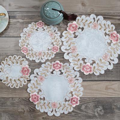 TOP Satin Flower Embroidery Table Place Mat Cloth Wedding Christmas Party Dish Placemat Kitchen Table Decoration and Accessories