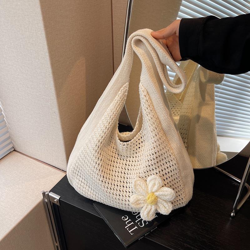 

Вязаная сумка женская 2025 новая модная трендовая сумка на плечо сумка-тоут большой вместимости ленивый ветер пляжная сумка