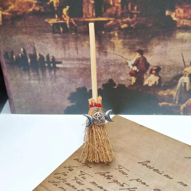 Mini Broom Decorations Red Rope Lightweight Straw Brooms Hangings Decorations for Costume Party Halloween Party Ghost Pumpkin