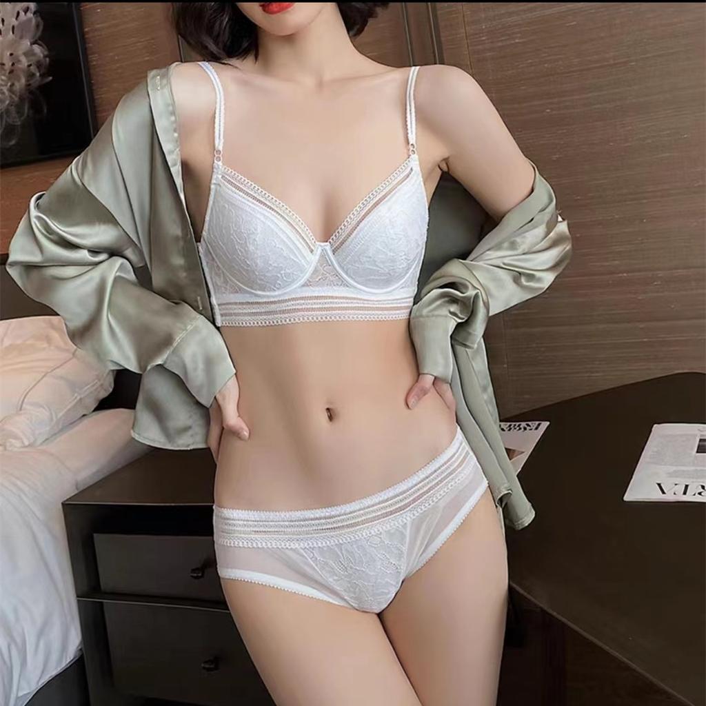 French U-shaped Large Halter and Beautiful Back Underwear Women's Thin Sexy Lace Bra, Large Breasts Show Small Gathering Bra