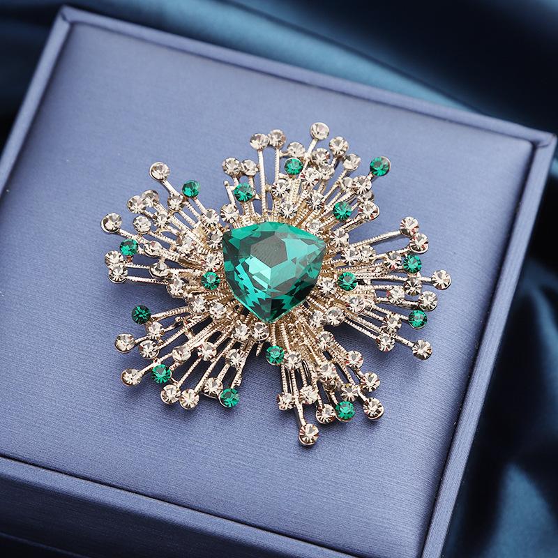 Винтажная брошь с хрустальными стразами Аксессуары для одежды Значки Булавка