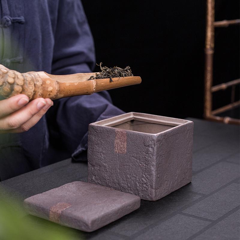Japanese Style Retro Square Ceramic Tea Caddy - Handmade Coarse Pottery for Pu'er and White Tea, Old Rock Mud Non-Sealed Jar