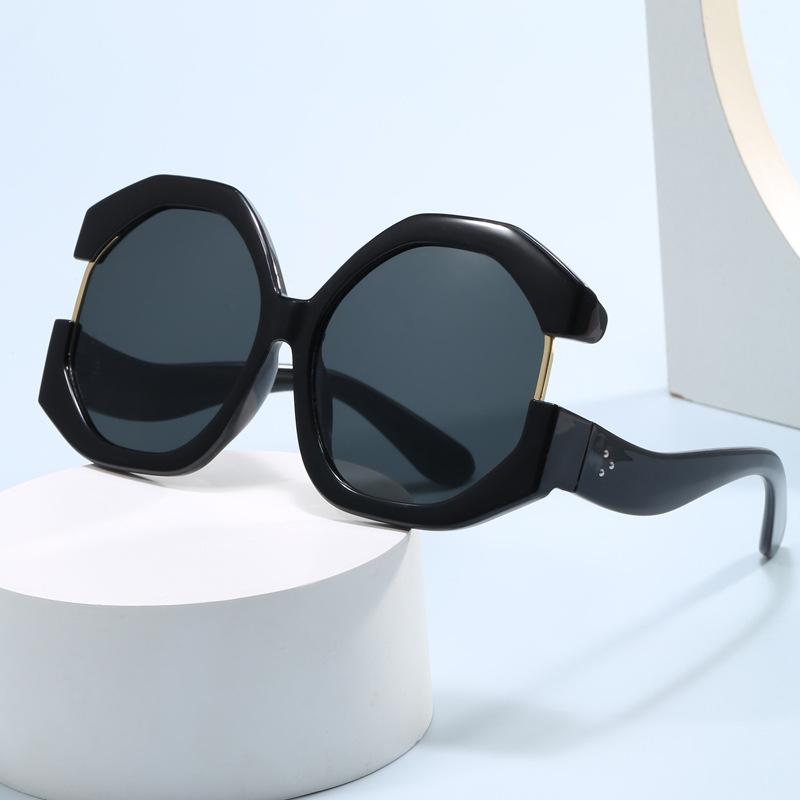 European and American Fashion Cat Eye Oversized Sunscreen Sunshade Sunglasses Women's Personality Color Matching Street Sunglasses Women's Senior