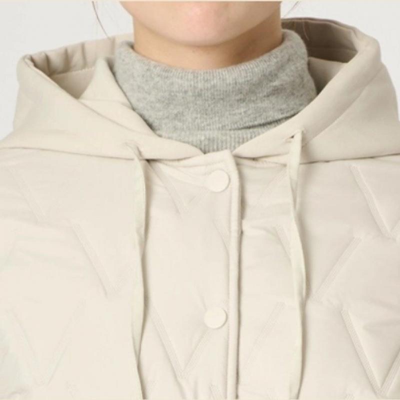 BCBG Hood Block Variation Duck Down Quilt B5w9y976