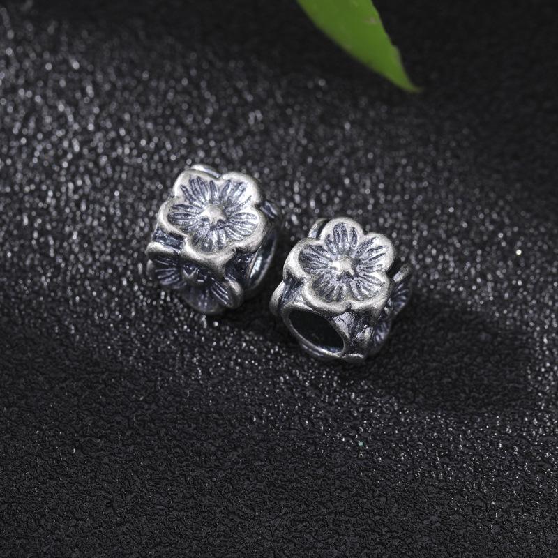 Aged Silver Four-Leaf Clover Pixiu Spacer Beads for DIY Jewelry Necklace/Bracelet