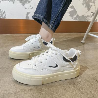 Spring White Shoes Women's New Spring and Autumn All-Match Flat Sports Casual Borad Shoes Sneakers with Skirt
