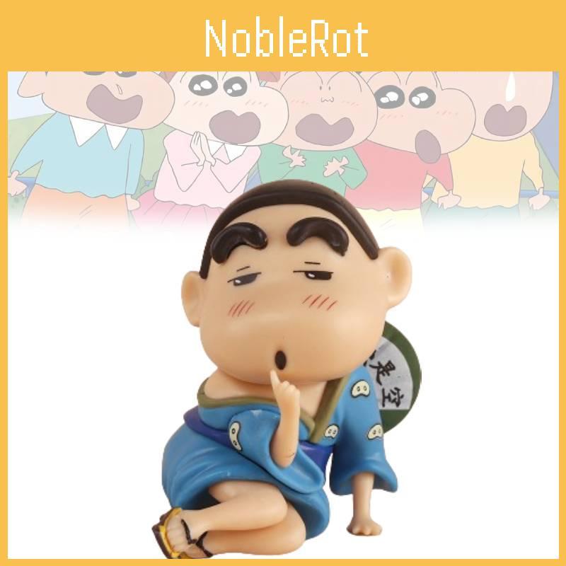 Adorável Figura do Crayon Shin-chan de Kimono em PVC Decoração para Painel de Carro Anime
