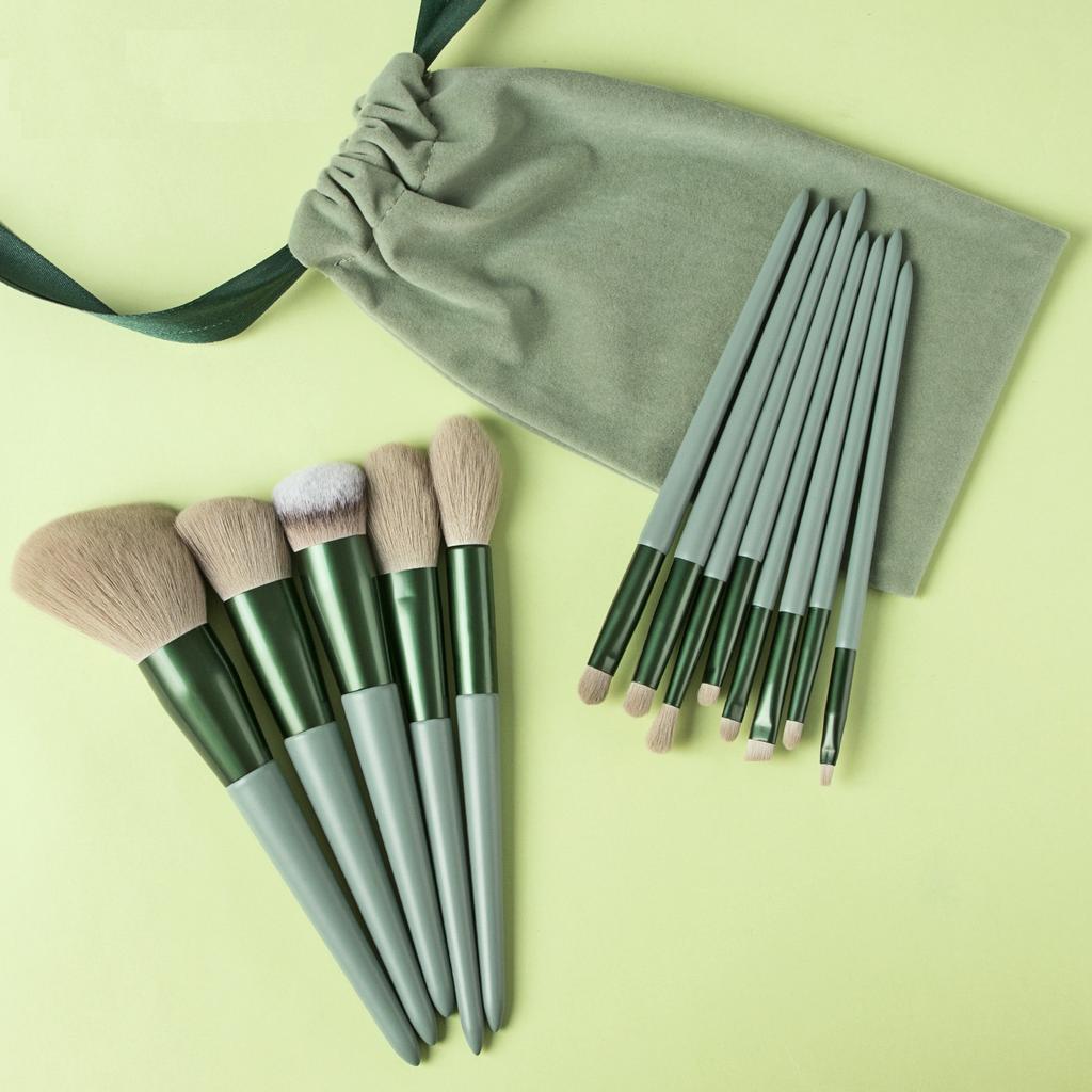 13-Piece Makeup Brush Set for Beginners, Suitable for All Seasons, Includes Powder, Eyeshadow, Lip Concealer, Blush, Foundation, Soft Bristles Beauty