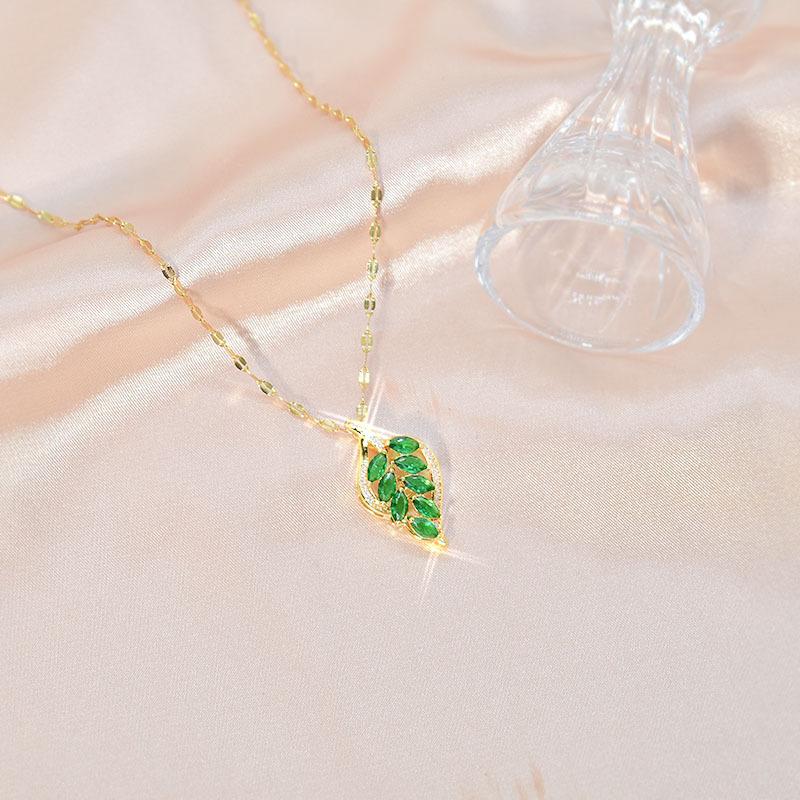 Light Luxury Design Jasper Leaf Necklace Women'S Simple And Versatile Super Flash Pendant Exquisite Collarbone Chain