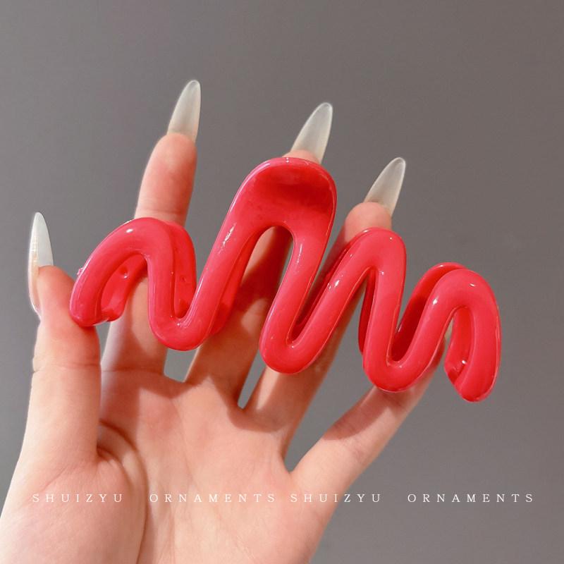 Elegant Large Hair Claw Clip for Thick Hair - High-End Korean Updo Shark Clip