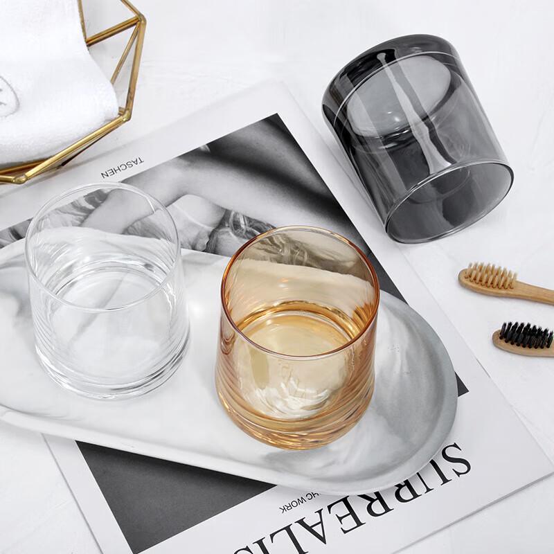 Elegant Chinese Style Glass Tumbler