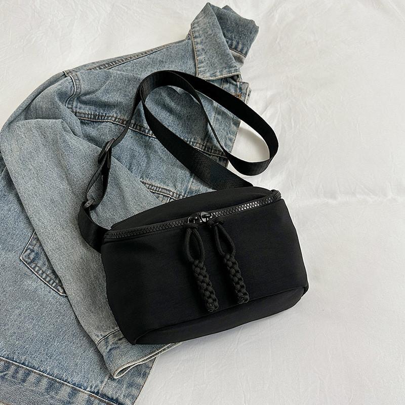 

Fashionable Women s Small Square Crossbody Bag Made Of Durable Nylon For Everyday Use Black