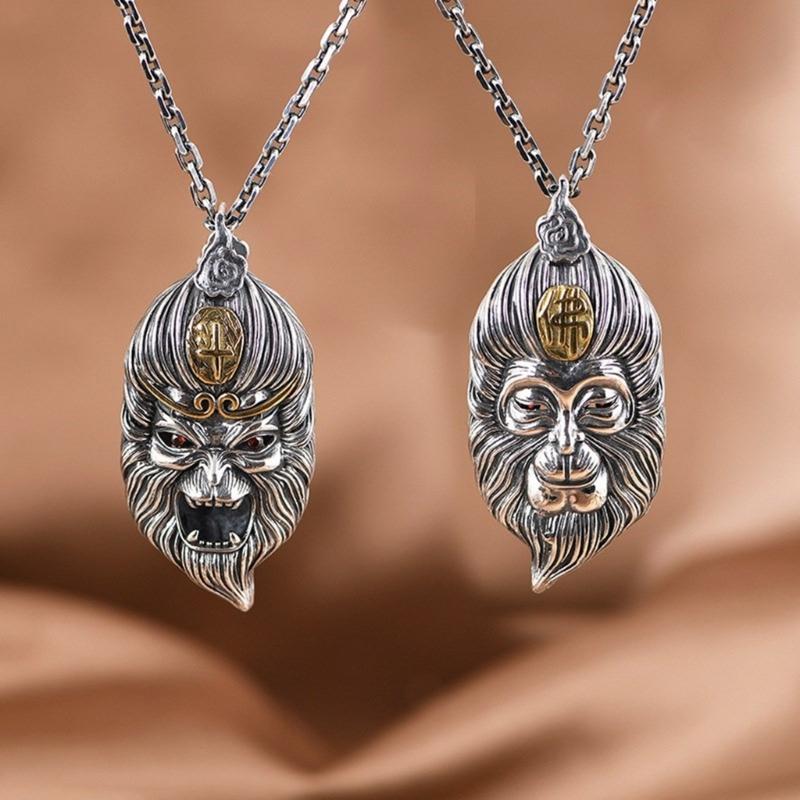 Verstellbare, robuste Anhänger-Halskette mit Monkey Kings-Motiv aus silberplattiertem Messing – ein tragbares und modisches Accessoire für Gamer