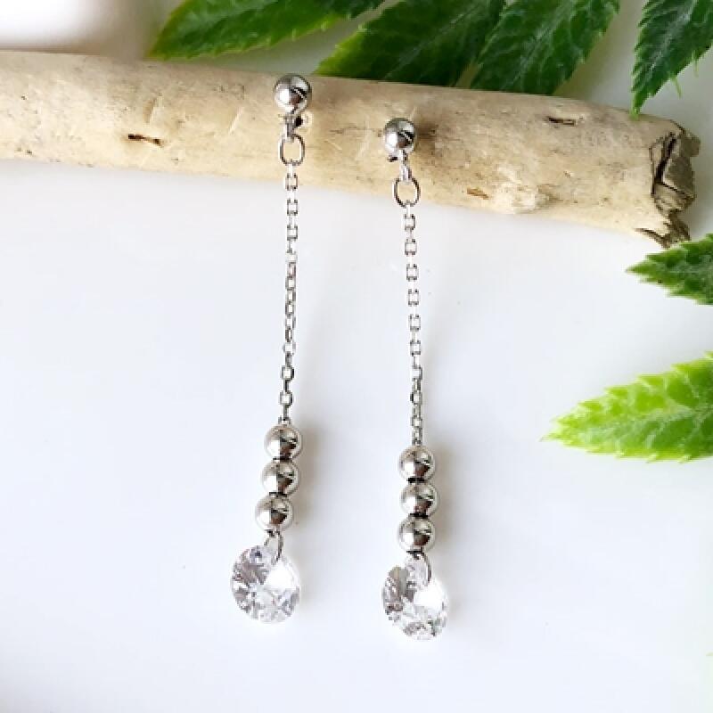 

925 Silver SE008 Cubic Zirconia Earrings se008
