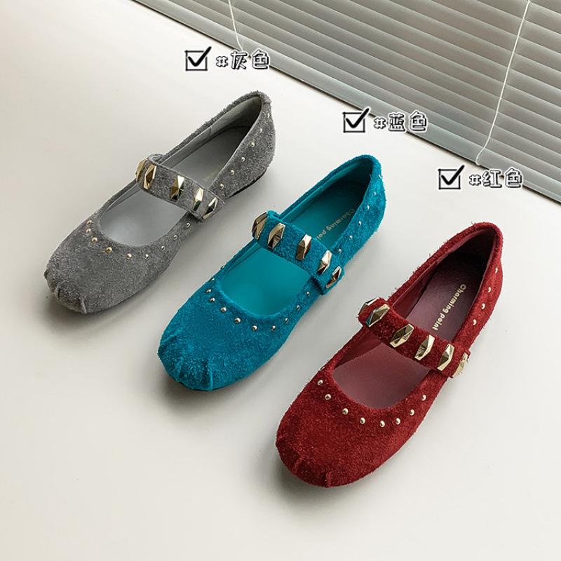 New women's casual lazy shoes light mouth solid color flat heel round head four seasons wear low-top shoes beef tendon sole women's single shoes