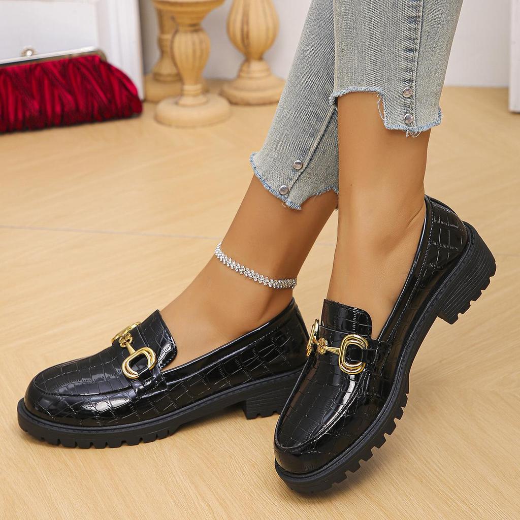 Women's British Style Chunky Heel Leather Loafers with Round Toe and Metal Buckle – Versatile, Thick Sole, Large Sizes