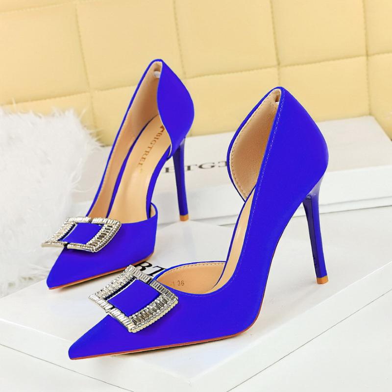 European And American Fashion Banquet High Heels Slim Heels Super High Heels Satin Side Empty Metal Pointed Toe Single Shoes