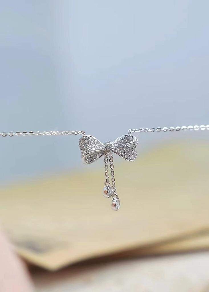 Exquisite S925 Sterling Silver Bow Tassel Pendant Clavicle Necklace for Women