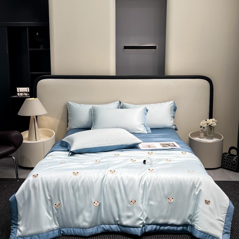 Mei Yun Ge Full Embroidery Series Water Washed Ice Silk Summer Quilt