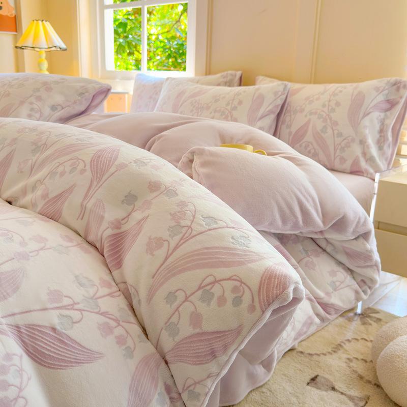 Milk Fleece Four-piece Set, Thickened Carved Fleece, Bed Sheet Quilt Cover, Bed Three-piece Set