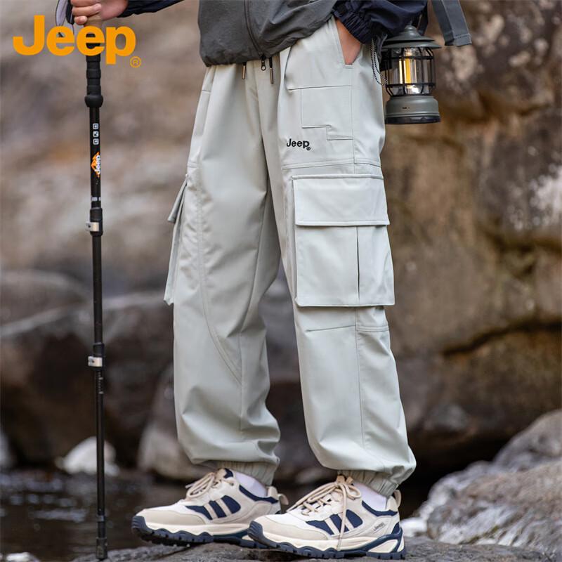 Jeep Men's Loose Fit Multi-pocket Cargo Pants