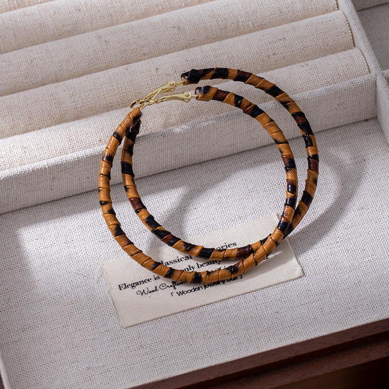 Ретро Кожаные Геометрические Серьги Простые Большие Круглые Серьги Модные Простые Универсальные Серьги Персонализированные Преувеличенные Серьги Женские