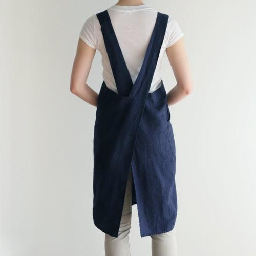 Set of 2 (Lino e Lina Full Linen Apron, Anita Nocturne A308, and Gift Bag with Ribbon)