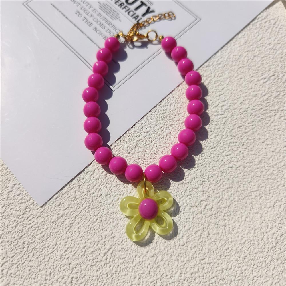 Regulowana obroża dla kota z perłami i zawieszką w kształcie kwiatka, modny naszyjnik dla małych psów, akcesoria jubilerskie dla szczeniąt, naszyjnik dla kota