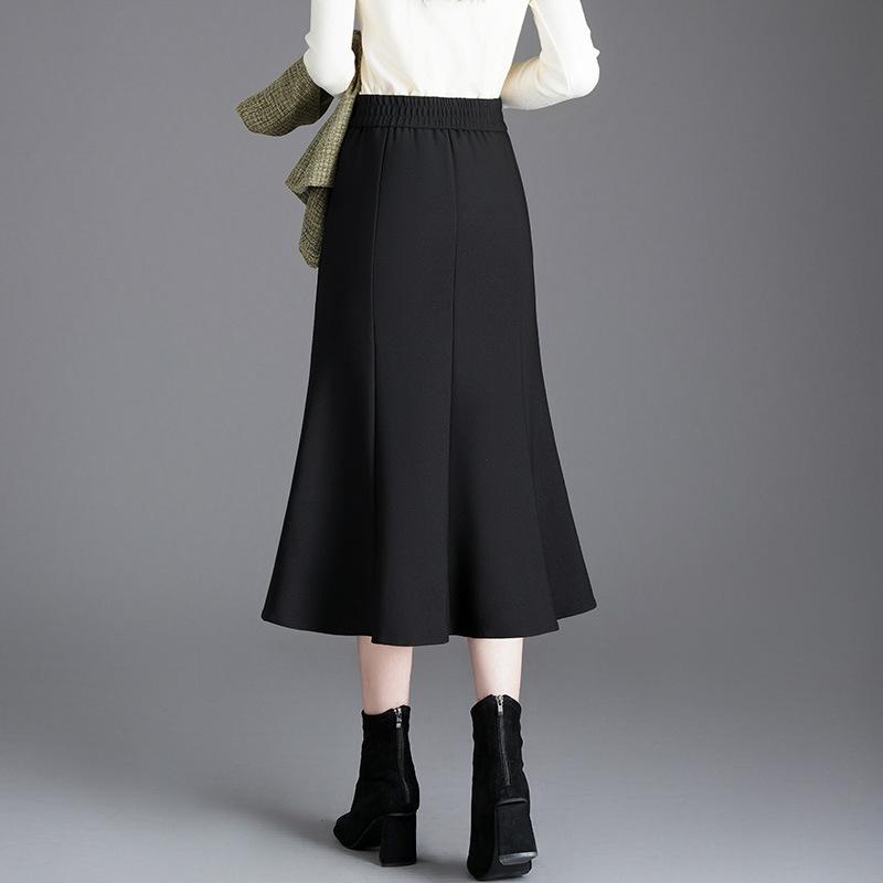 Elegant Black Mid-Length Fishtail Skirt - Autumn/Winter, Elastic High Waist, Plus Size Women's Clothing