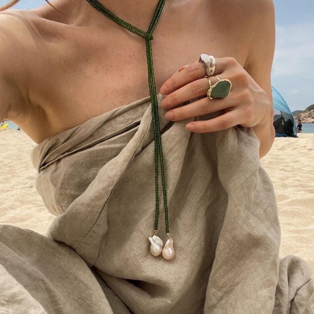 Sequins Rhinestone Neck Chain Black Green Long Necklace Vintage Imitation Pearl Pendant  Women Girl