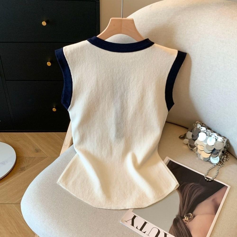 Slim Fit Women Vest Hollow Out Sleeveless Vest Fashion Button Up Top Women