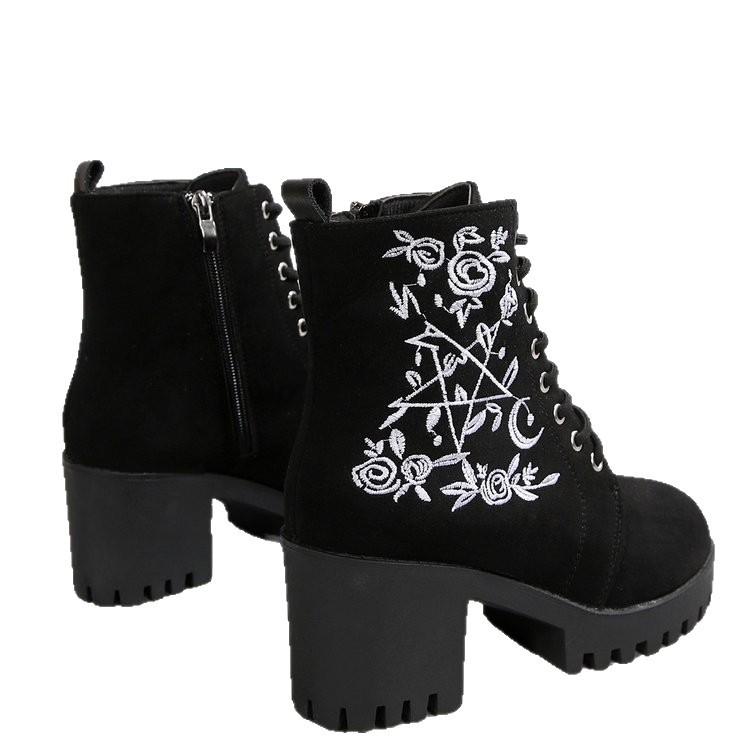Sweet and cool Martin boots women's new heightened round head thick heel knight boots punk platform high heel short boots fried street